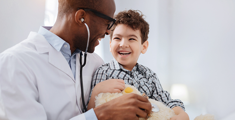 Crianças no consultorio